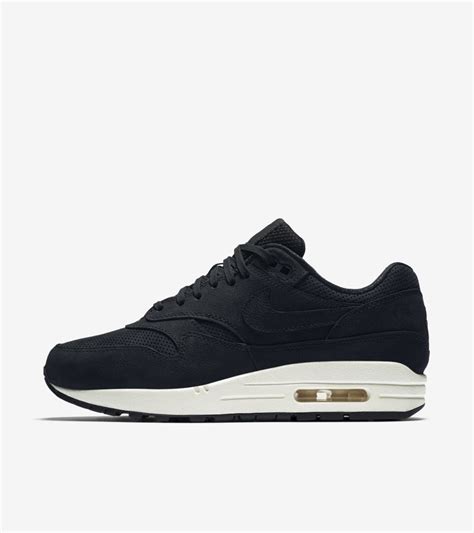 nike air max zwart dames|nike air max 1.